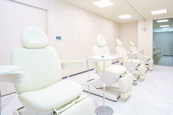 モティーフ銀座クリニック院長内観イメージ